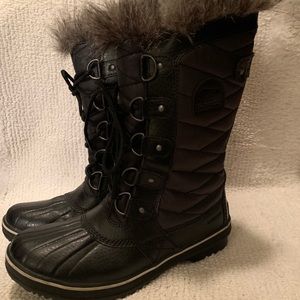 Sorel Joan of Arctic boots